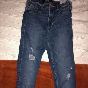 hollister medium wash jeggings